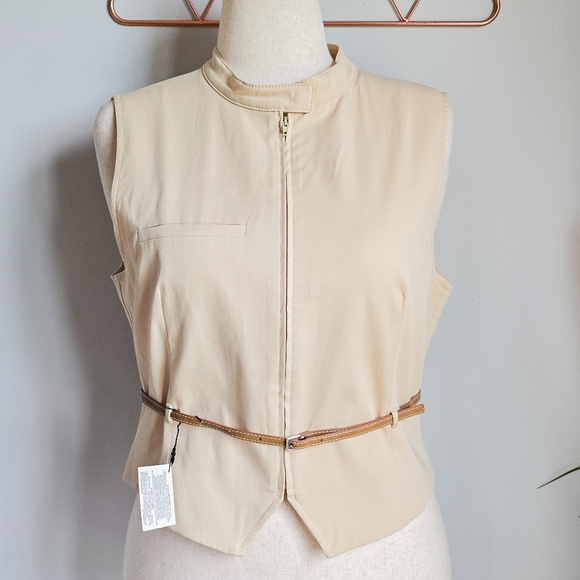 ZARA New Blogger Fav Ivory Belted Tailored Vest Waistcoat Womens Size Large - Picture 2 of 12